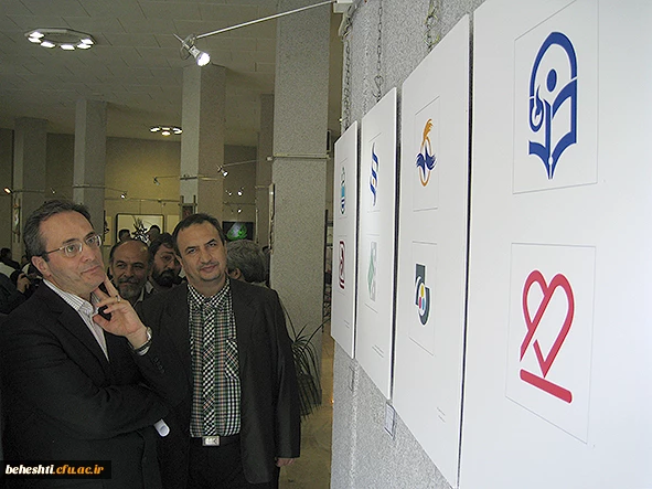 عکس:دکترمهرمحمدی در بازدید از آثار اساتید هنر مرکزآموزش عالی شهید بهشتی تهران 13