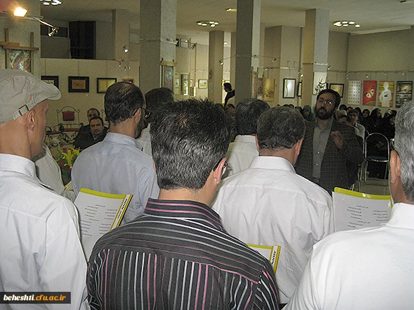 عکس:دکترمهرمحمدی در بازدید از آثار اساتید هنر مرکزآموزش عالی شهید بهشتی تهران 19