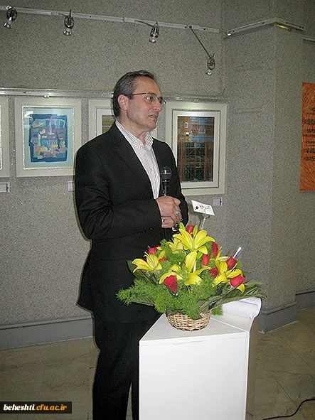 عکس:دکترمهرمحمدی در بازدید از آثار اساتید هنر مرکزآموزش عالی شهید بهشتی تهران 22