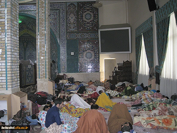 مراسم اعتکاف دانشجو معلمان و کارمندان مرکزآموزش عالی شهیدبهشتی