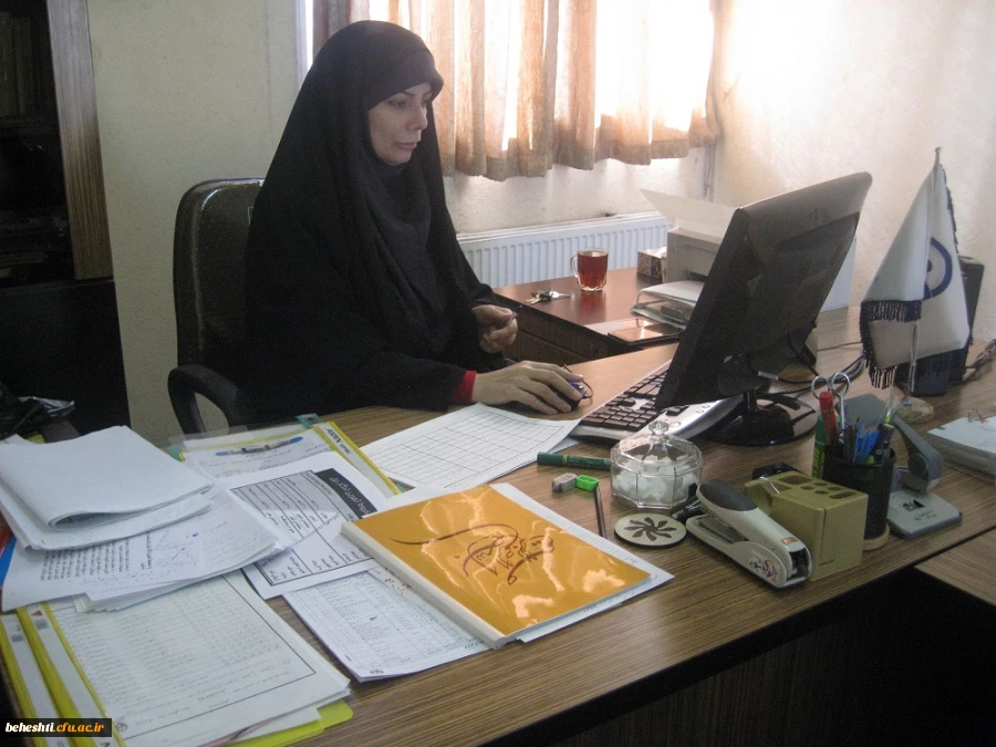 خانم ولی پور