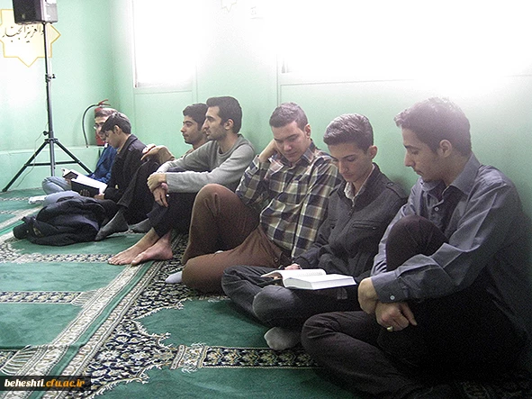 دکتر انصاری راد در آیین افتتاحیه جشنواره قرآن وعترت مطرح کردند

 بهره گیری از حیات طیبه بیان شده درقرآن کریم برای زندگی دنیوی وسعادت اخروی 2