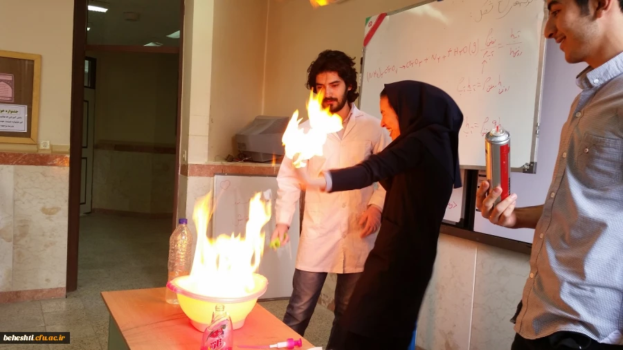 دکتر انصاری راد، اعلام کرد:

طرح جهاد علمی دانشجو معلمان مرکز آموزش عالی شهید بهشتی تهران در فیروزکوه 3