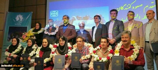 صعود دانشجو معلم مرکز شهید بهشتی تهران به بلندترین نقطه قاره اروپا 3