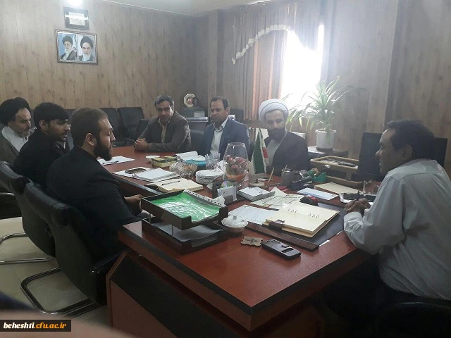 نشست صمیمی سرپرست مرکز شهید بهشتی با شورای صنفی دانشجویان