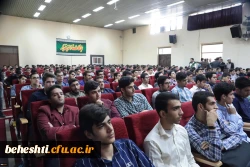 نسبت به نظام تعلیم و تربیت و کتاب های درسی نقاد باشید تا بتوان از فکر جوان شما بهره برد 4