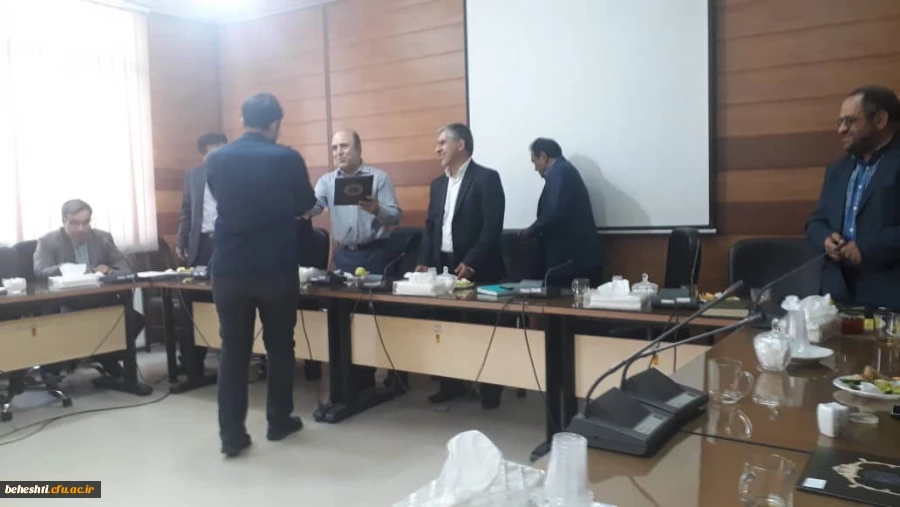 جلسه تقدیر و تشکر از عوامل اجرایی اولین اجلاس مشترک مدیران ستادی و استانی دانشگاه فرهنگیان در مرکز آموزش عالی شهید بهشتی 4