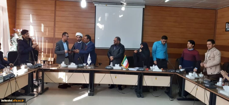 مراسم تکریم و معارفه مسئول بسیج دانشجویی مرکز آموزش عالی شهید بهشتی 4