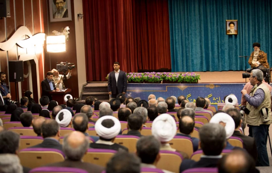 پاسداشت وتکریم دیدار مقام معظم رهبری (ادام الله عِزّه) از دانشگاه فرهنگیان  2