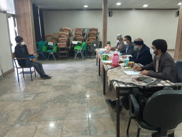 مصاحبه با دعوت ازداوطلبان پسر واجد شرایط آزمون سراسری ٩٩ 5