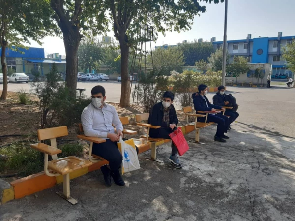 مصاحبه با دعوت ازداوطلبان پسر واجد شرایط آزمون سراسری ٩٩ 8