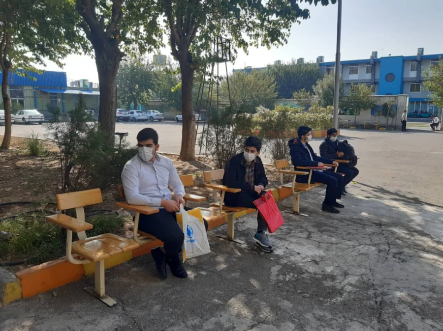 مصاحبه با دعوت ازداوطلبان پسر واجد شرایط آزمون سراسری ٩٩ 8