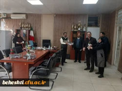 تجلیل و تقدیر از بانوان مرکز 2