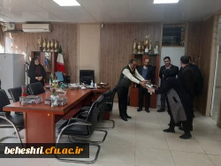 تجلیل و تقدیر از بانوان مرکز 4