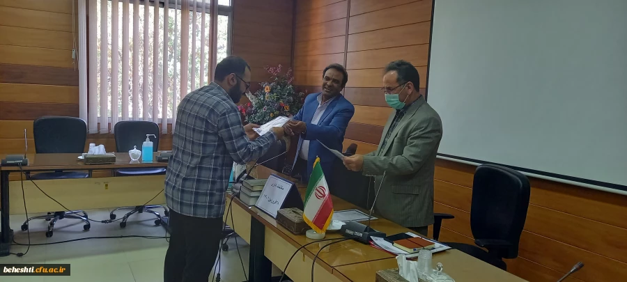 جلسه شورای اداری مرکز  4