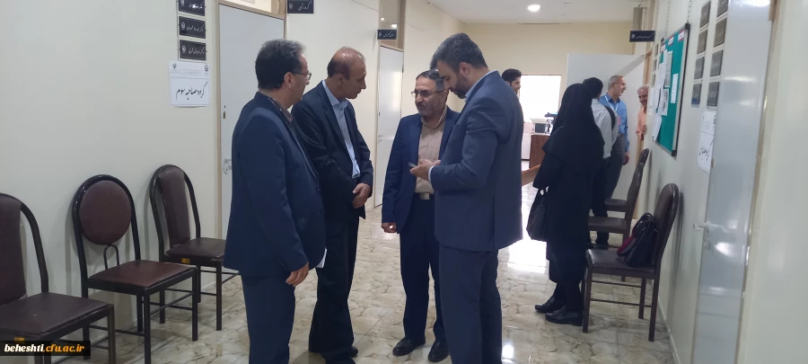 بازدید جناب آقای دکتر قاسم احمدی لاشکی از مراحل مصاحبه مهارت آموزان 2