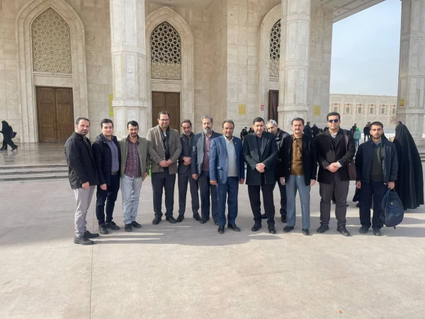 تجدید بیعت استادان،کارکنان و دانشجومعلمان مرکزآموزش عالی شهیدبهشتی تهران با آرمان های امام خمینی«ره»
 4