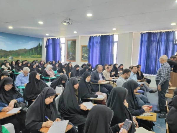 اجرای دوره های آموزشی (پودمانی) و ارتقاء توانمندی نیروی انسانی (معلمان، مدیران، مربیان و سایر کارکنان) مدارس و مراکز غیردولتی 2