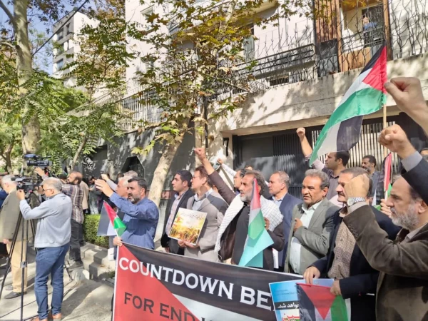 تجمع تعدادی از اساتید دانشگاه های تهران با سخنرانی و اعلام محکومیت جنایات رژیم غاصب صهیونیستی 2