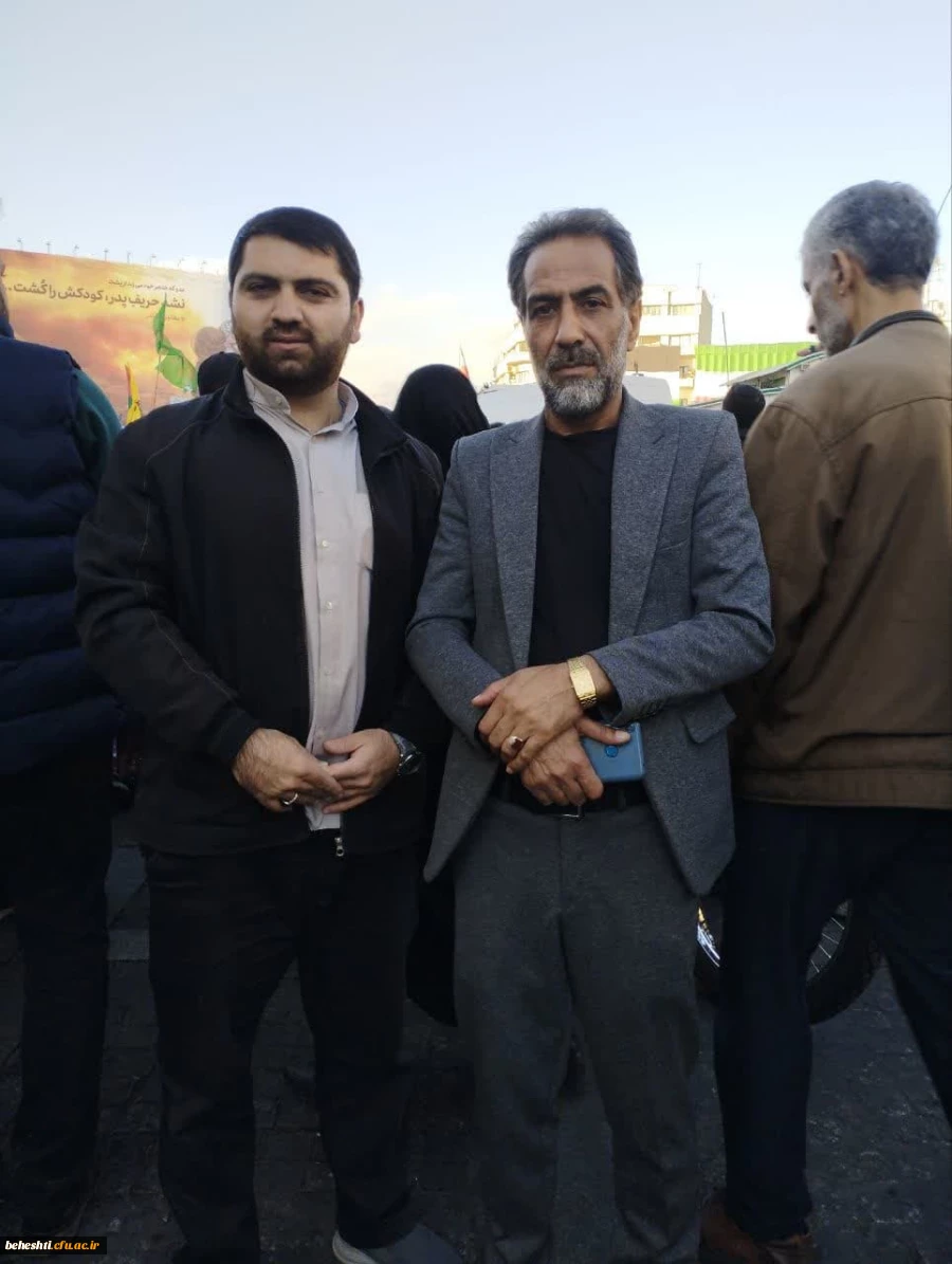 راهپیمایی ۲۷آبان مردم تهران در میدان انقلاب حمایت از مردم مظلوم و بی گناه فلسطین (غزه)  3