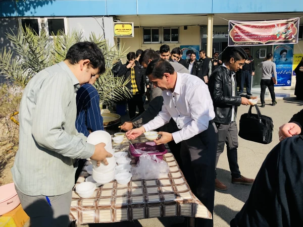 برگزاری مراسم عزاداری و برپایی ایستگاه صلواتی  2