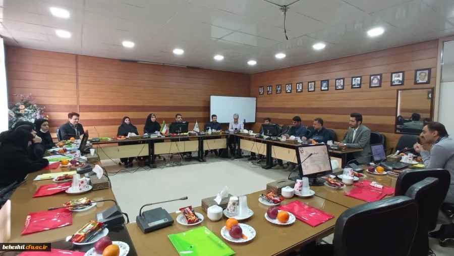 نشست تخصصی-توجیهی کارشناسان پژوهش پردیس ها و مراکز 2