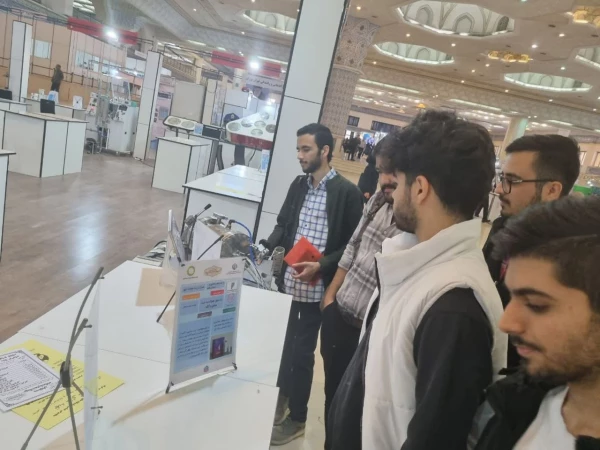 بازدید از غرفه دانشگاه فرهنگیان در نمایشگاه فن بازار 4