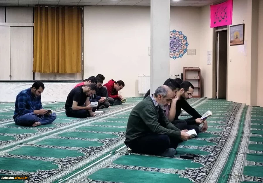 قرائت دعای پرفیض ندبه 3