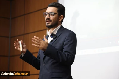 در سالن ولایت اداره کل آموزش و پرورش برگزار شد

دوره فن بیان معلمی با حضور استاد حافظی نژاد