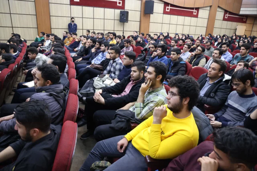 دوره فن بیان معلمی با حضور استاد حافظی نژاد 4