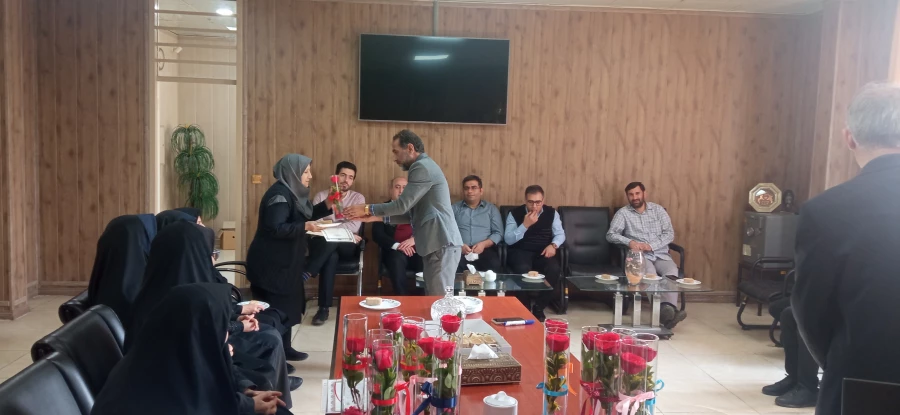  تجلیل از بانوان (استادان و کارکنان) به مناسبت خجسته میلاد با سعادت حضرت فاطمه زهرا (سلام الله علیها) 2