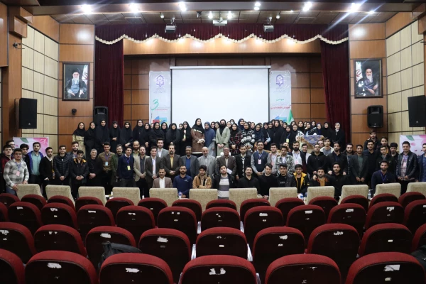 برگزاری همایش ملی آموزش علوم تجربی 10