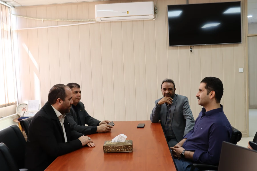 بازدید تیم حراست از حفاظت فیزیکی و دوربین های مرکز شهید بهشتی 3