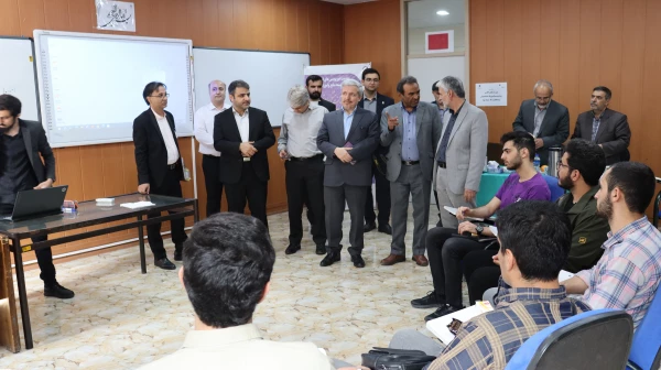 پایان جشنواره تدریس برتر با حضور دکتر میرمعینی، دکتر سمیعی، دکتر عالمیان و دکتر اولی  5