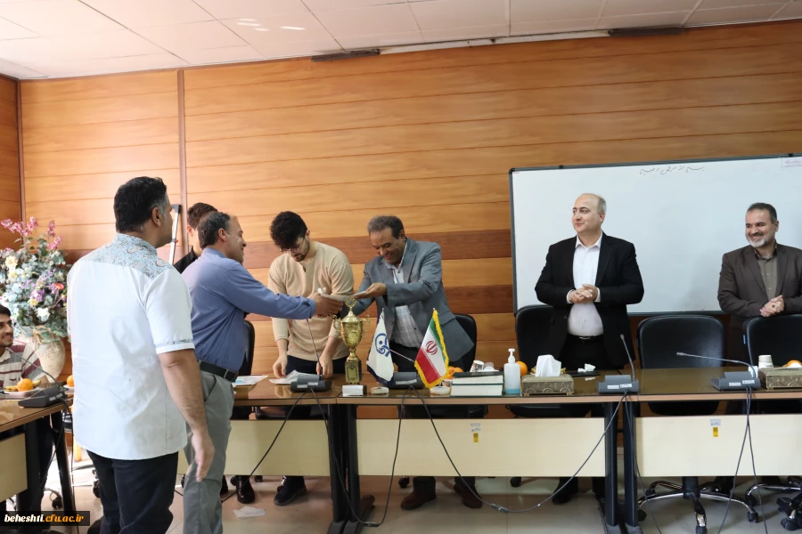 مراسم اهدای جوایز مسابقات ورزشی مرکز شهید بهشتی 5