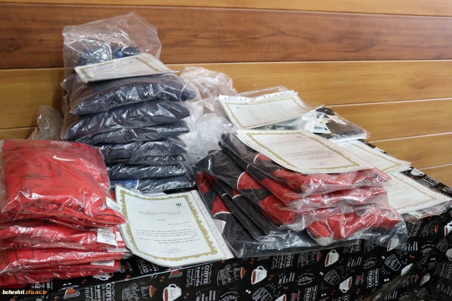 مراسم اهدای جوایز مسابقات ورزشی مرکز شهید بهشتی 8