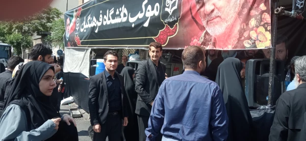 وداع با شکوه مردم با پیکر شهید سید ابراهیم رئیسی و همراهانش  4