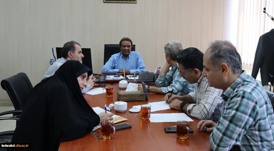 جلسه مدیران گروه با حضور معاونت استان 2