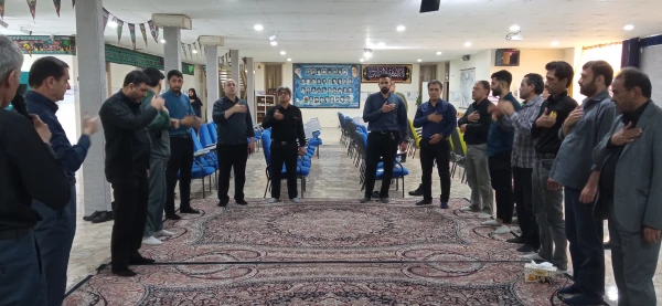 مراسم زیارت عاشورا و نوحه خانی در مرکز آموزش عالی شهید بهشتی 3