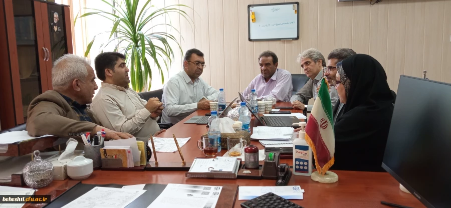 جلسه هماهنگی در خصوص دانشجویان فارغ التحصیل و مهارت آموزان  3