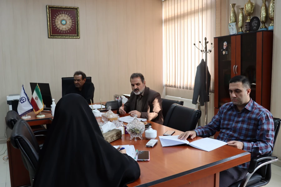 تشکیل جلسه کمیته کارمند نمونه، مرکز آموزش عالی شهید بهشتی  3
