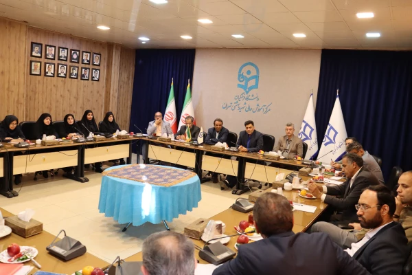 هم اندیشی اساتید مرکز آموزش عالی شهید بهشتی با رئیس دانشگاه فرهنگیان استان تهران 5