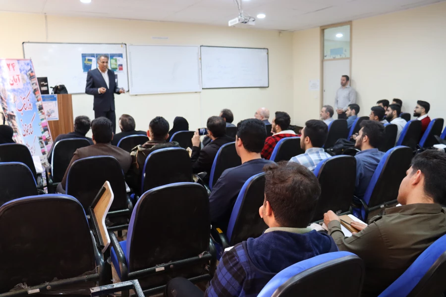 در ادامه هفته کتاب و کتابخوانی و معرفی کتاب  های تالیفی اعضای هیات علمی مرکز  8