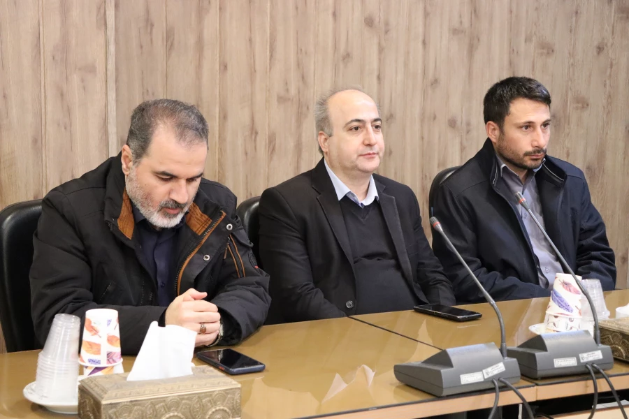 جلسه شورای مرکز 3