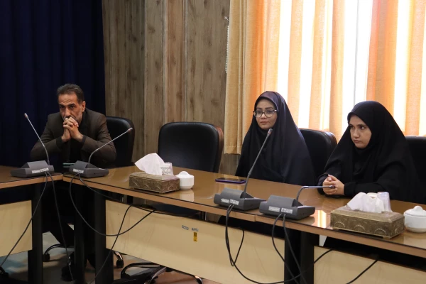 جلسه شورای مرکز 5