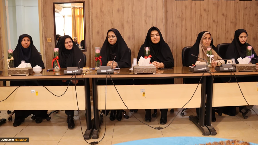  برگزاری جلسه شورای اداری، همزمان با ولادت حضرت فاطمه زهرا(س) 2