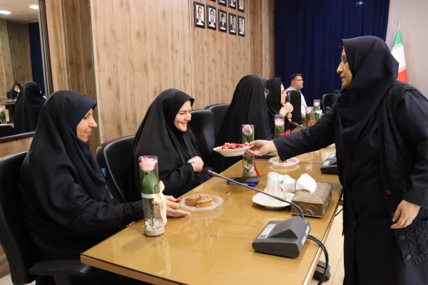  برگزاری جلسه شورای اداری، همزمان با ولادت حضرت فاطمه زهرا(س) 2