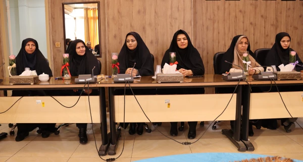  برگزاری جلسه شورای اداری، همزمان با ولادت حضرت فاطمه زهرا(س) 2