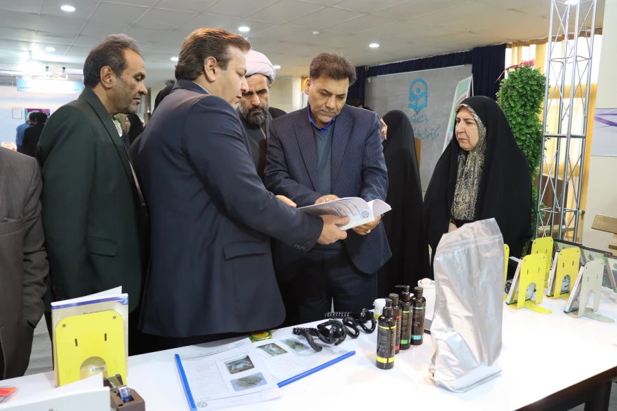 افتتاحیه نمایشگاه دستاورهای علمی، پژوهشی و فناوری (فن بازار) 2