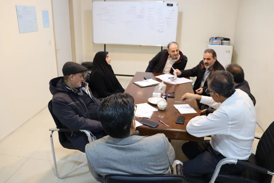 جلسه مدیران گروه برگزار گردید 4